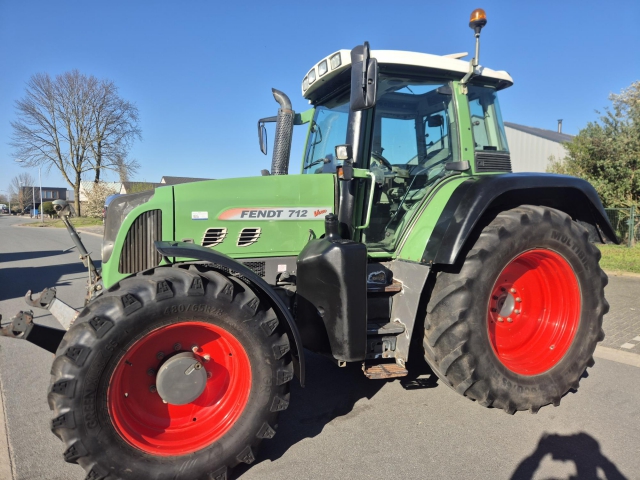 Fendt 712 com 3 tms Fendt 712 com 3 tms